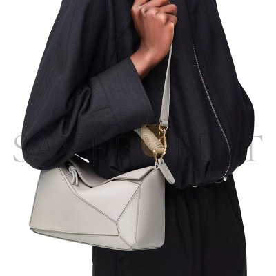 LOEWE SMALL PUZZLE BAG IN IN NAPPA CALFSKIN 062424 (24*16.5*10.5cm)