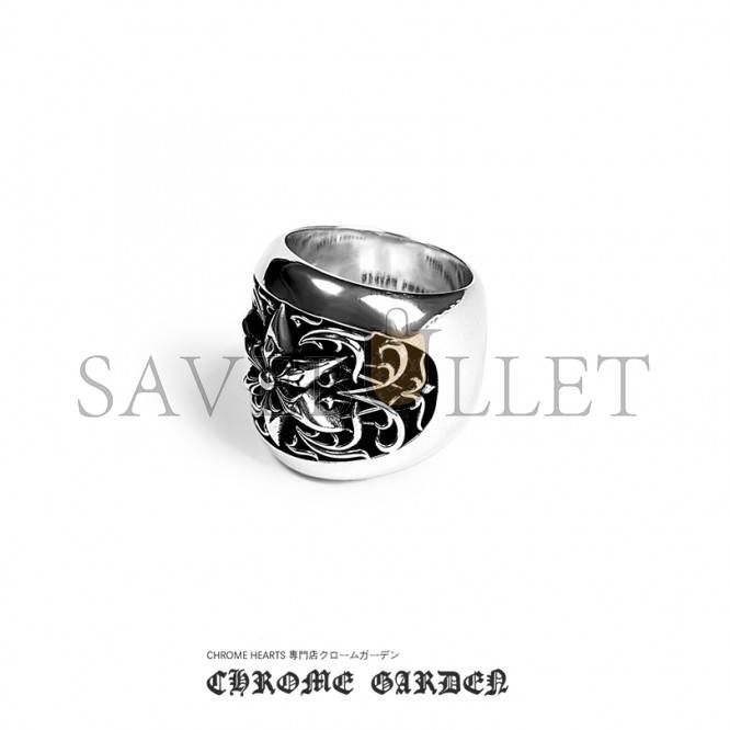 CHROME HEARTS CLASSIC OVAL STAR RING