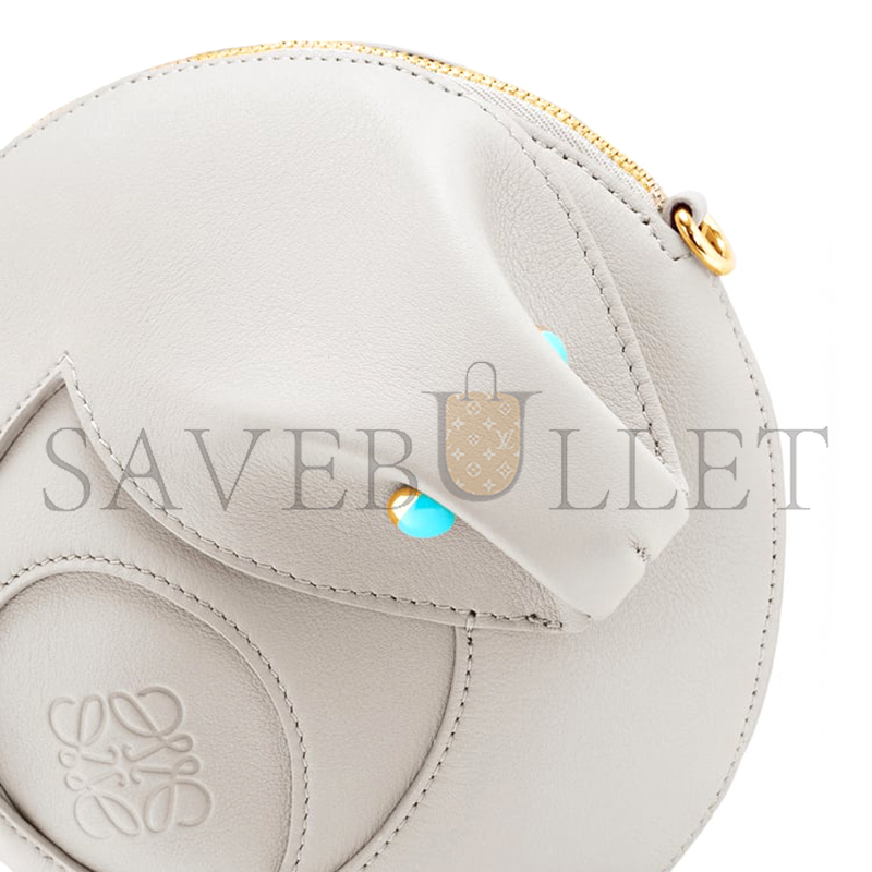 LOEWE SNAKE BAG IN SMOOTH CALFSKIN A623SKBX01 (18*18*10.5cm) LOEWE SNAKE BAG IN SMOOTH CALFSKIN A623SKBX01 (18*18*10.5cm)