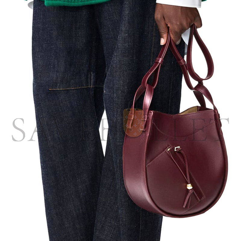 LOEWE HAMMOCK SLICE BAG IN SHINY CALFSKIN A538HHSX01 (21*25*10cm) LOEWE HAMMOCK SLICE BAG IN SHINY CALFSKIN A538HHSX01 (21*25*10cm)