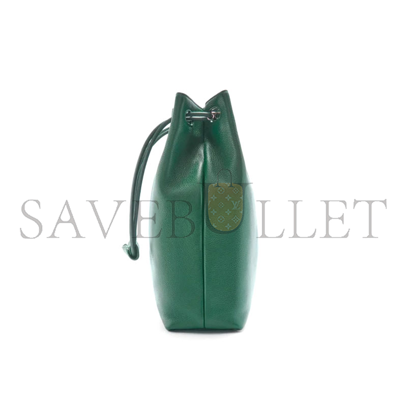 LOEWE PEBBLE HOBO IN SUPPLE GRAINED CALFSKIN BANBPTMX01 (27.5*40*11.5cm) LOEWE PEBBLE HOBO IN SUPPLE GRAINED CALFSKIN BANBPTMX01 (27.5*40*11.5cm)