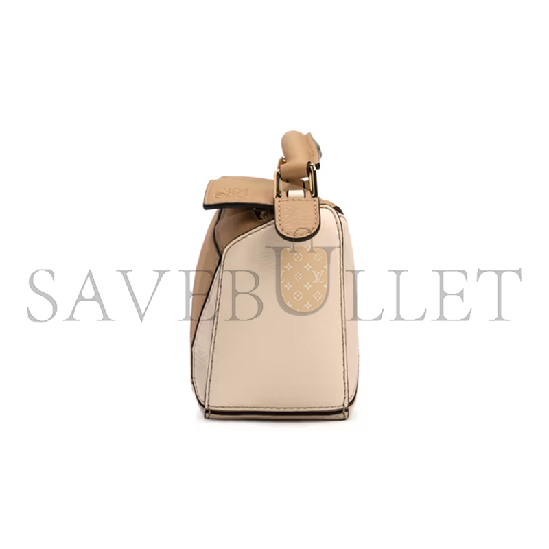 LOEWE MINI PUZZLE BAG IN CLASSIC CALFSKIN A510S21X34-3 (18*12.5*8cm)