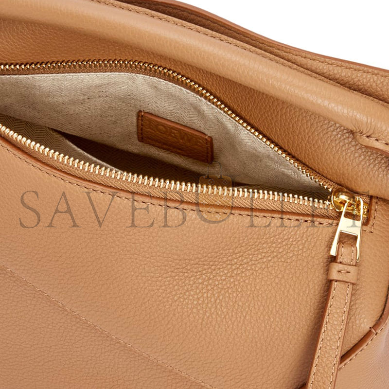LOEWE SMALL PUZZLE BAG IN SOFT GRAINED CALFSKIN A510P60X30 (24*16.5*10.5cm) LOEWE SMALL PUZZLE BAG IN SOFT GRAINED CALFSKIN A510P60X30 (24*16.5*10.5cm)