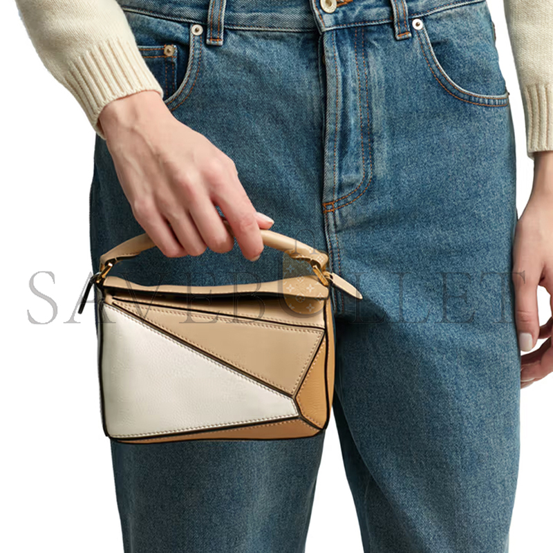 LOEWE MINI PUZZLE BAG IN CLASSIC CALFSKIN A510S21X34-1 (18*12.5*8cm)