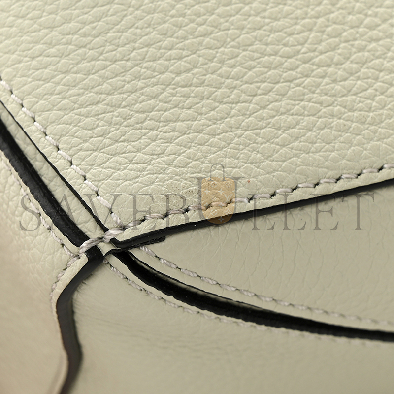 LOEWE MINI PUZZLE BAG IN SOFT GRAINED CALFSKIN A510U95X37-8763 (18*12.5*8cm)