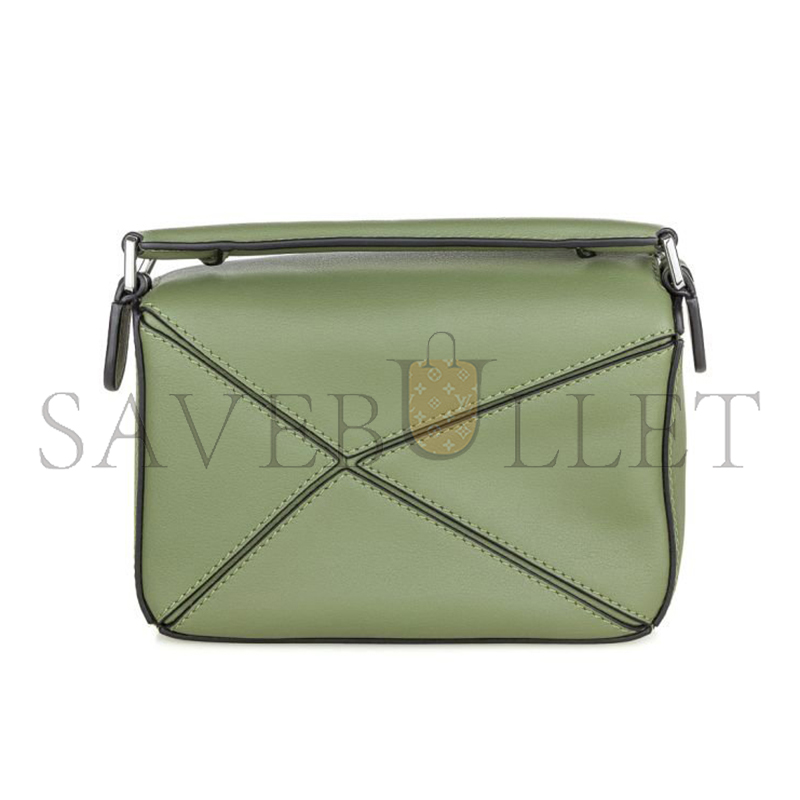 LOEWE MINI PUZZLE EDGE BAG IN CLASSIC CALFSKIN 061838-5 (18*12.5*8cm)