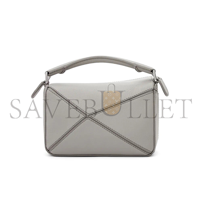 LOEWE MINI PUZZLE EDGE BAG IN CLASSIC CALFSKIN 061838-8 (18*12.5*8cm)