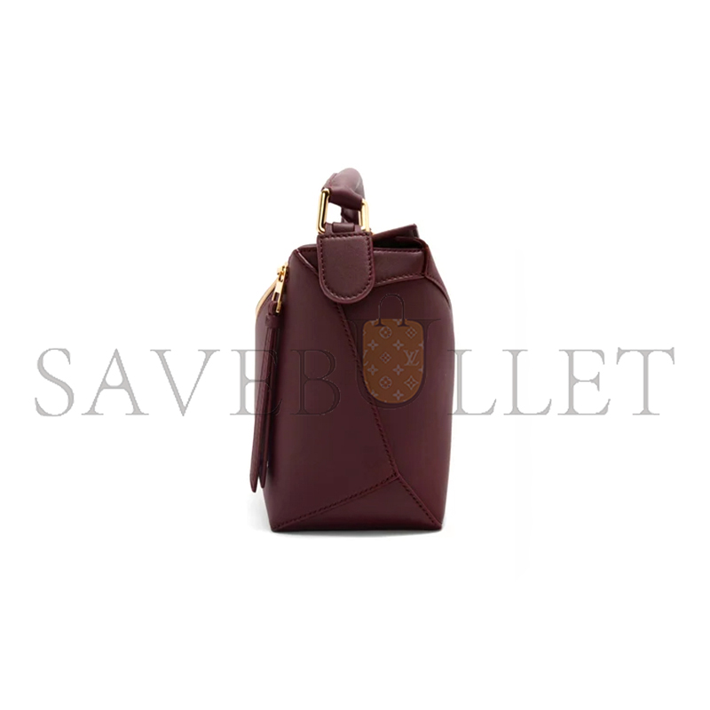 LOEWE SMALL PUZZLE EDGE BAG IN CLASSIC CALFSKIN A510P60X41 (24*16.5*10.5cm) LOEWE SMALL PUZZLE EDGE BAG IN CLASSIC CALFSKIN A510P60X41 (24*16.5*10.5cm)
